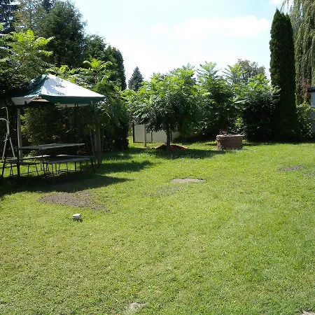 Holiday Home Balatonfenyves 11 度假居 鲍洛通费尼韦什